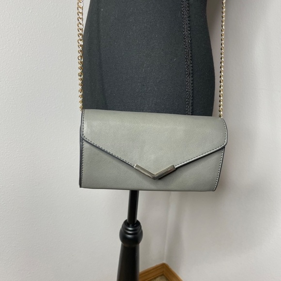 Urban Expressions Olive/Gray Crossbody - Picture 2 of 8